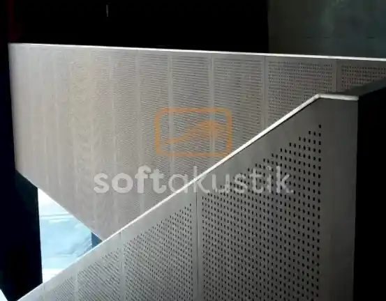 8000-delikli-ahsap-panel-hastaneler-ve-saglik-merkezleri