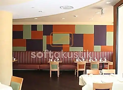 cafe-akustigi-ve-ses-emici-tavan-panelleri
