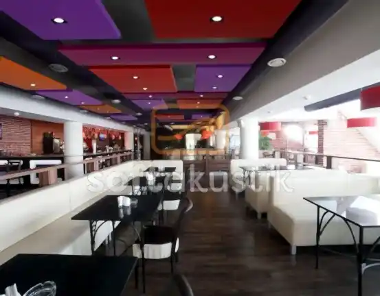 cafe-ses-yalitimi-ve-ses-gecirmez-kapilar