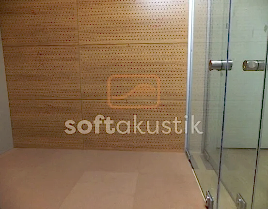 delikli-akustik-ahsap-panel-ev-dekorasyonu