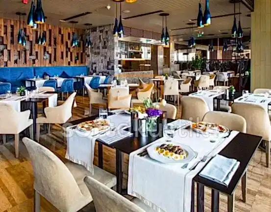 restaurant-akustigi-ve-baffle-tavan-sistemleri