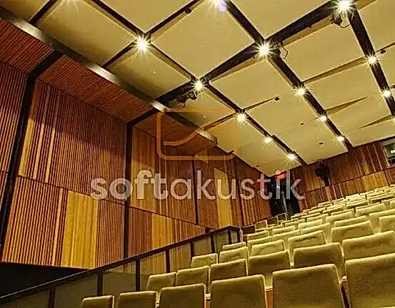 tiyatro-salonu-akustigi-ve-profesyonel-akustik-cozumler