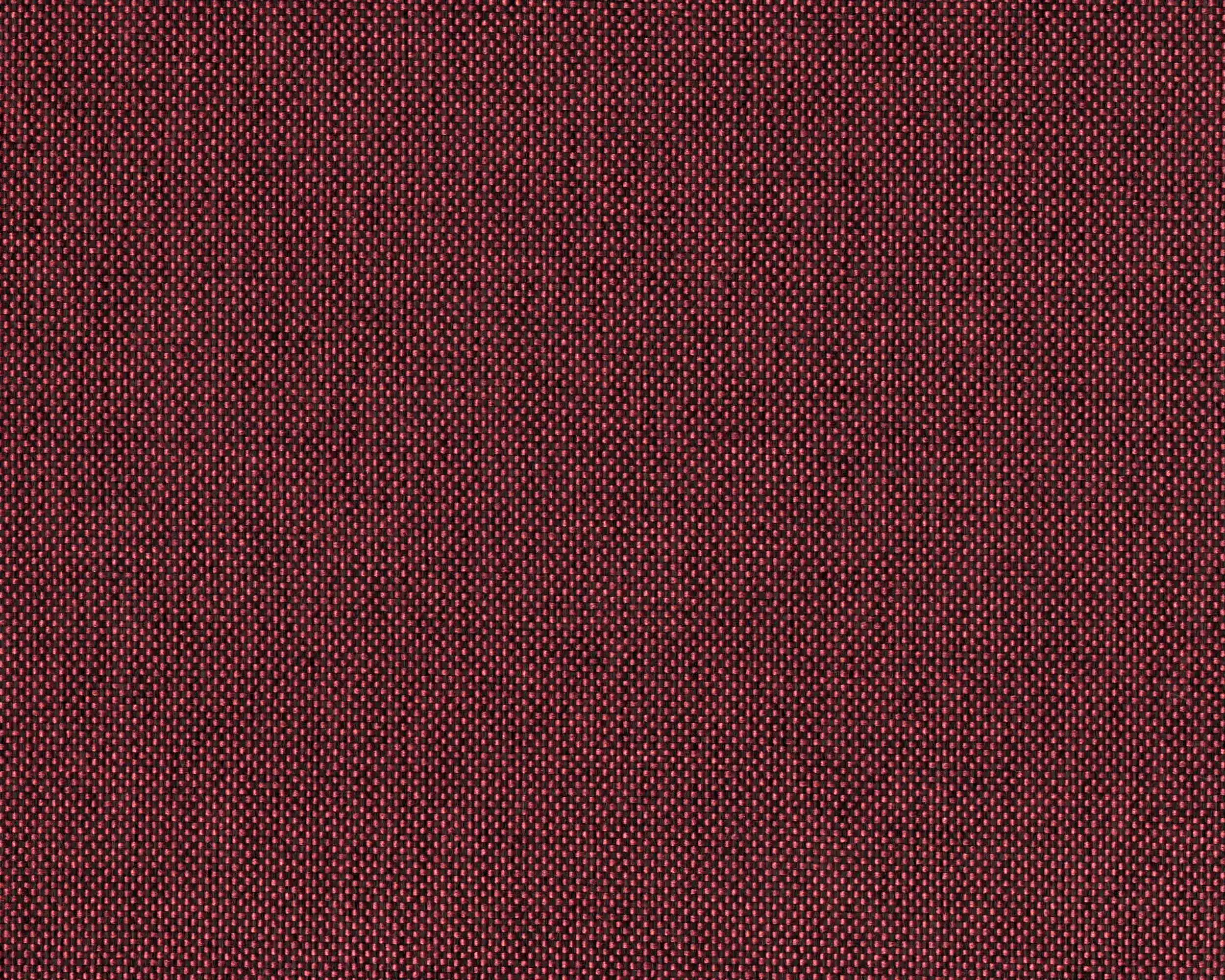 225